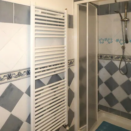 Apartament Locazione Turistica Geranio San Remo